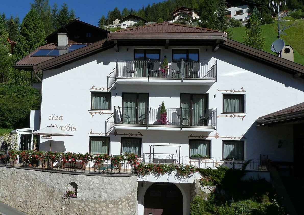 Apartments Cesa Gardis