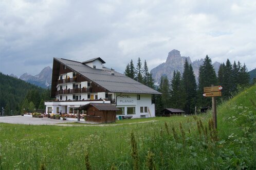 Hotel Planac estate
