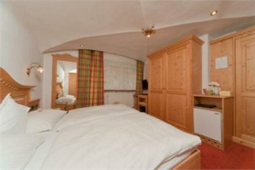 Double room north