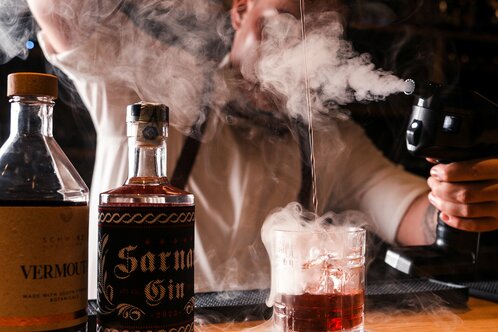 Bar