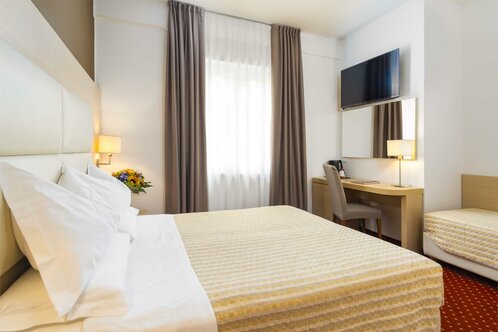 Dreibettzimmer Superior