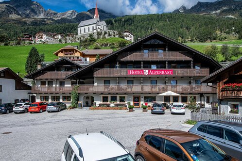 Hotel  Alpenrast